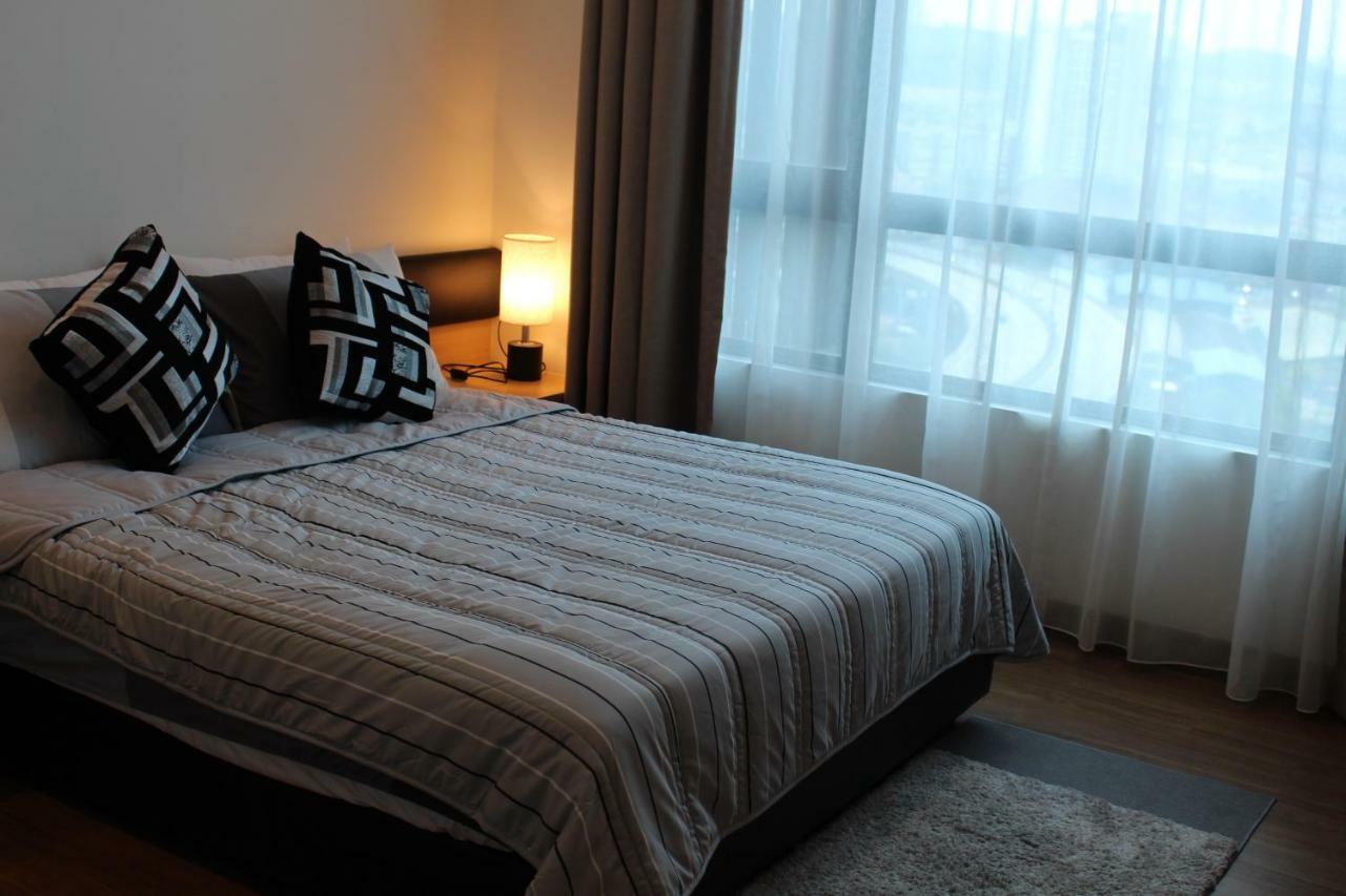 Mlh Deluxe Studio Suites @ Landmark Residence Cheras Eksteriør billede