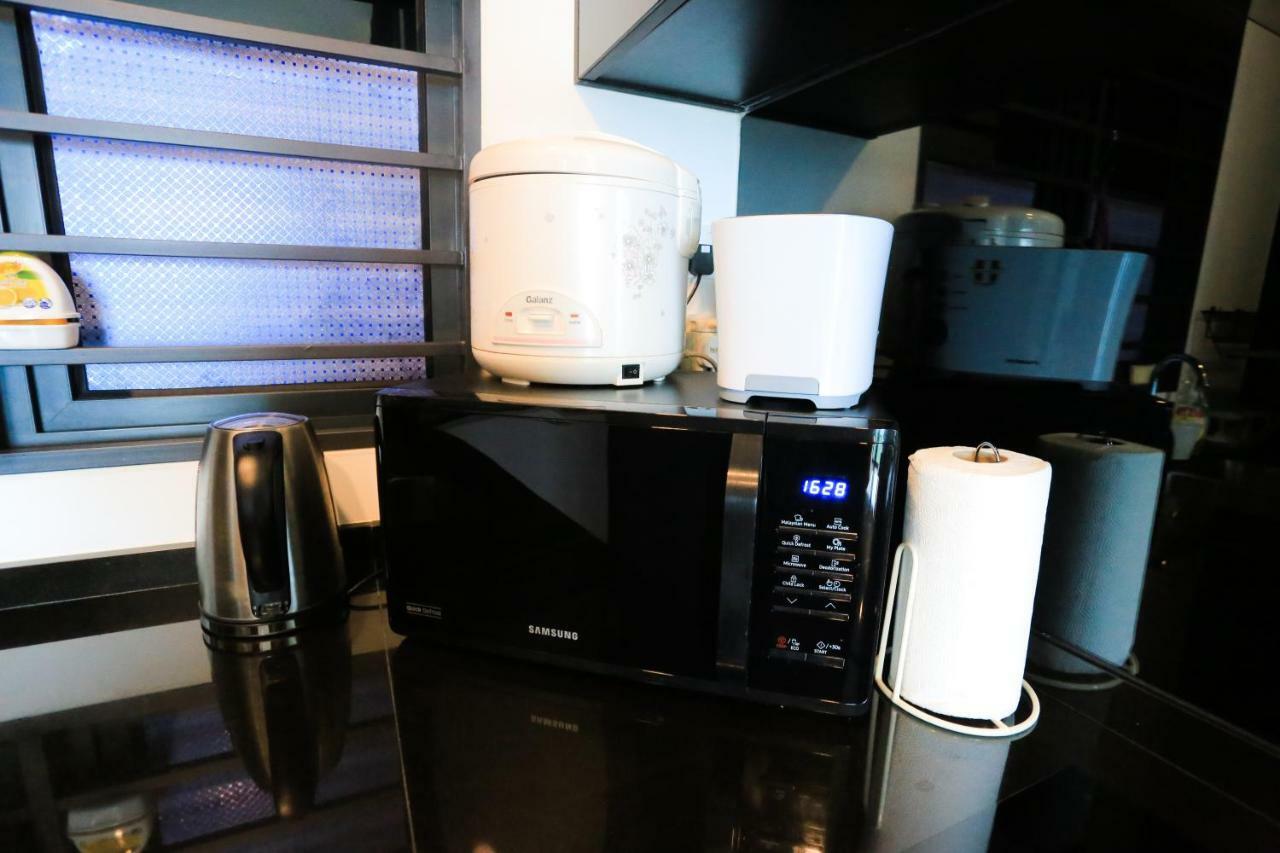 Mlh Deluxe Studio Suites @ Landmark Residence Cheras Eksteriør billede